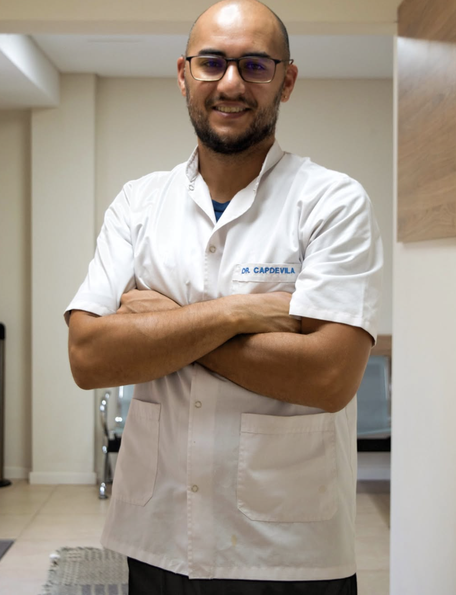 Dr. Nicolás Capdevilla